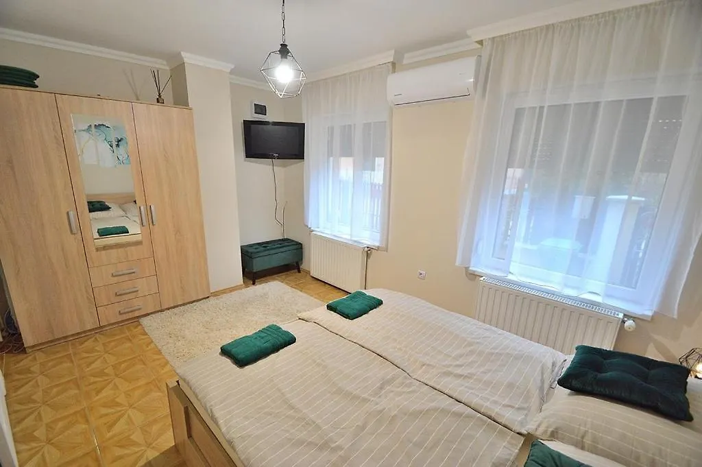 Apartment Huba 2 Apartman Hajduszoboszlo Hungary